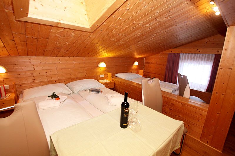 Dreibettzimmer Vierbettzimmer Geierwallihof Vent Ötztal Tirol